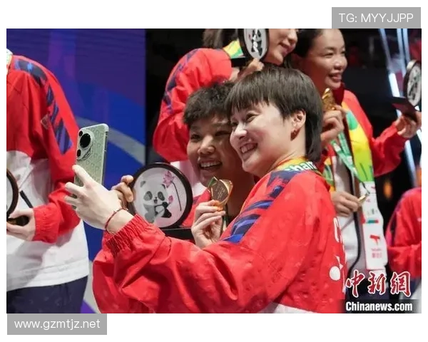 (体育)羽毛球——尤伯杯决赛：中国队对阵印度尼西亚队(8)